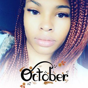 Meet your Posher, Tenasha